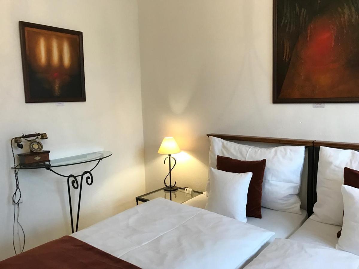 Antik Hotel Sofia Litomyšl Kültér fotó