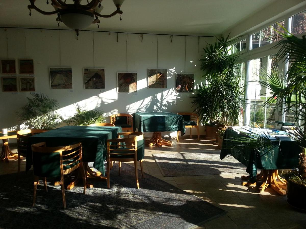 Antik Hotel Sofia Litomyšl Kültér fotó