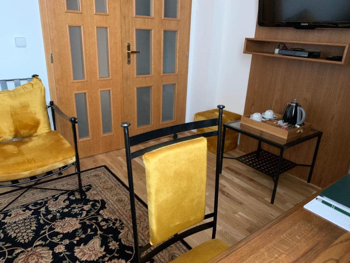 Antik Hotel Sofia Litomyšl Kültér fotó